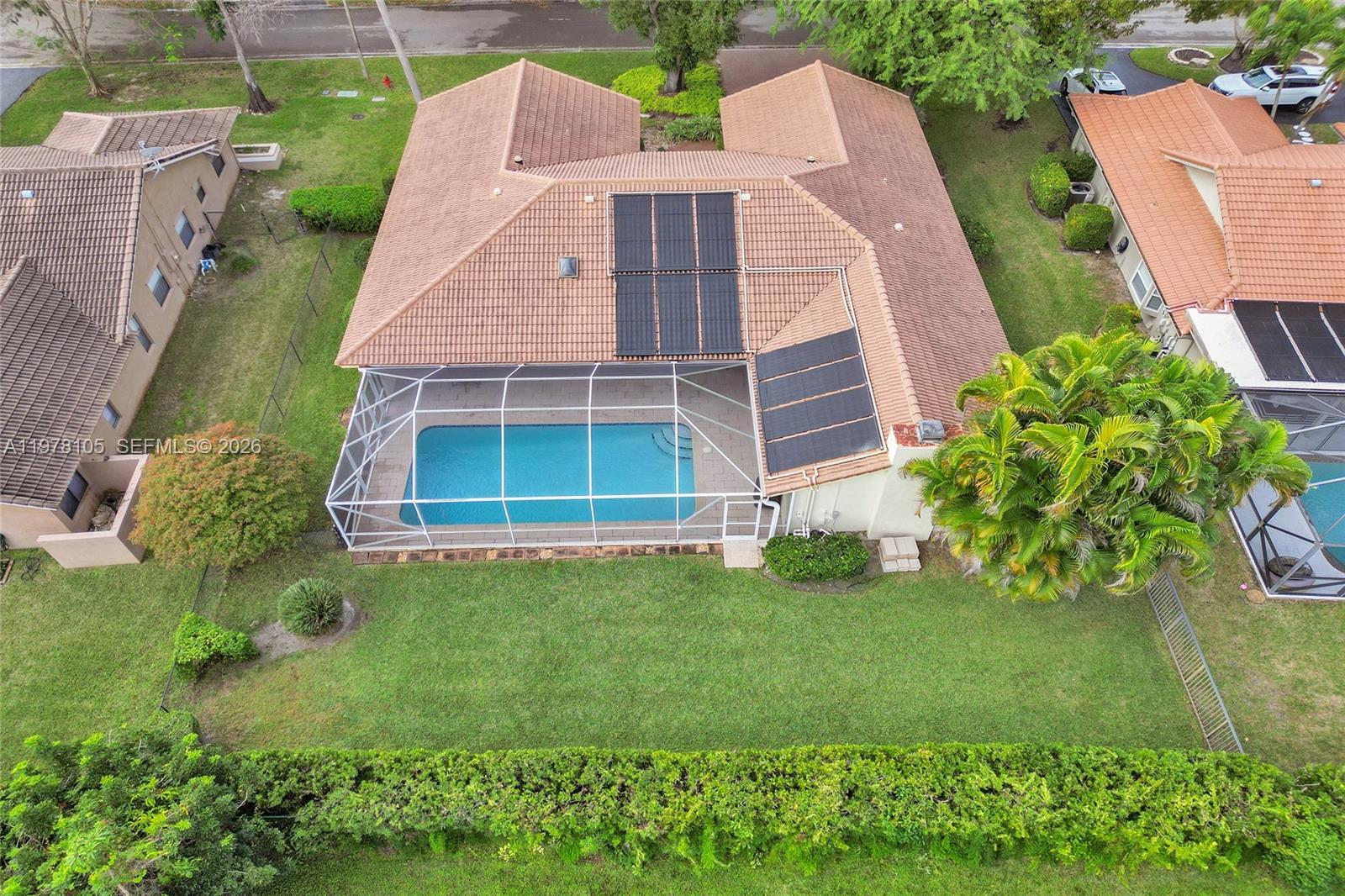 PINE RIDGE - Residential