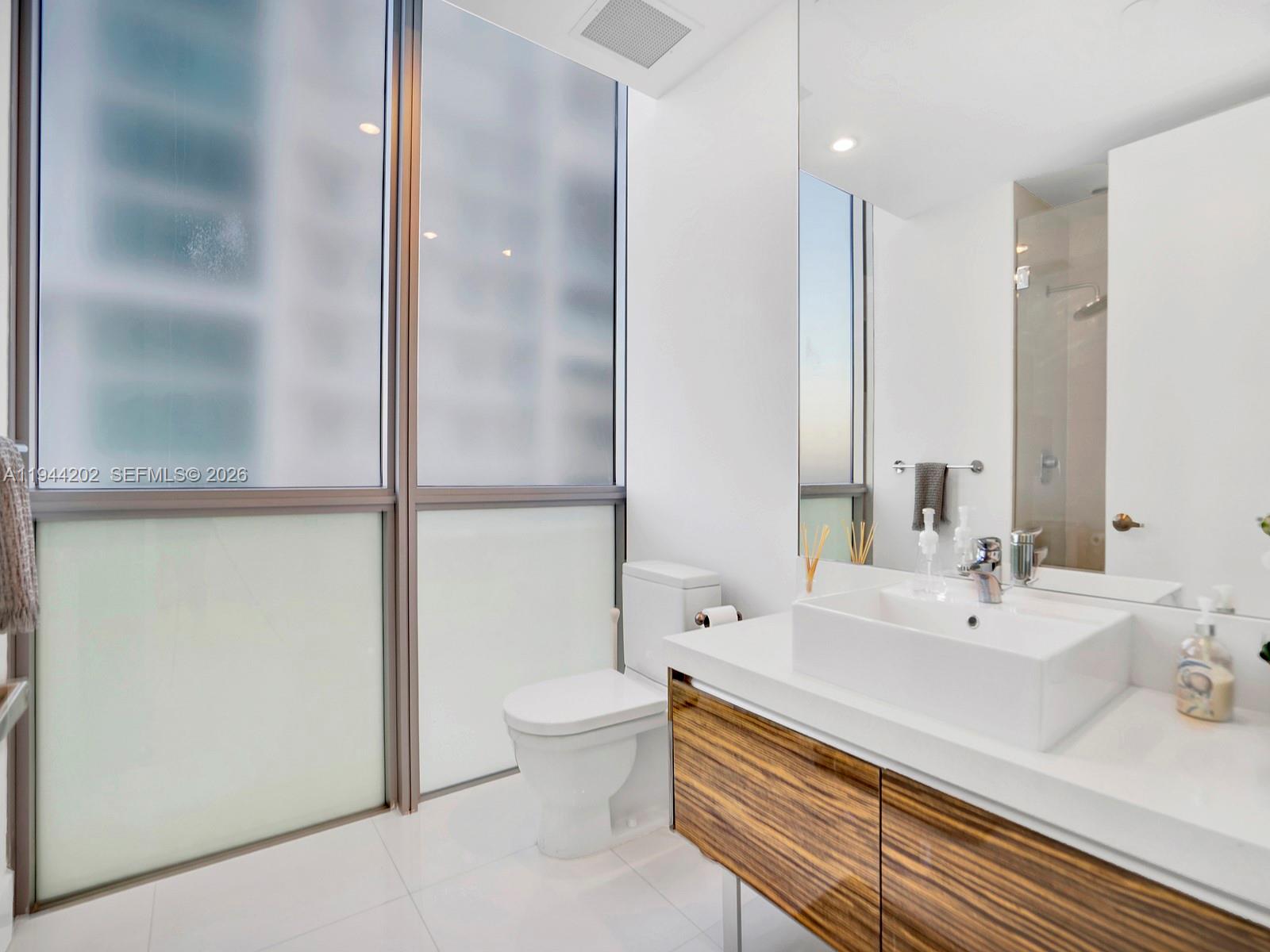 MARQUIS CONDO - Residential Lease