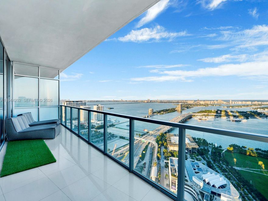 This 2106 sq/ft 3BD/2.5BA is one of the most sought-after lines at Marquis Miami Residences. Enjoy stunning views of Biscayne Bay, Miami Beach & The Atlantic Ocean from the 40th floor of this beautifully furnished unit. The unit offers private elevator entry, neutral white floors. Marquis Residences is located in the heart of Miami just steps from Museum Park, PAMM, Adrienne Arsht Performing Arts, South Beach, Midtown, & Brickell. Enjoy sunrise lap pool or bask in the afternoon pool. Grab a workout in the newly updated gym or just relax and enjoy the poolside restaurant and bar