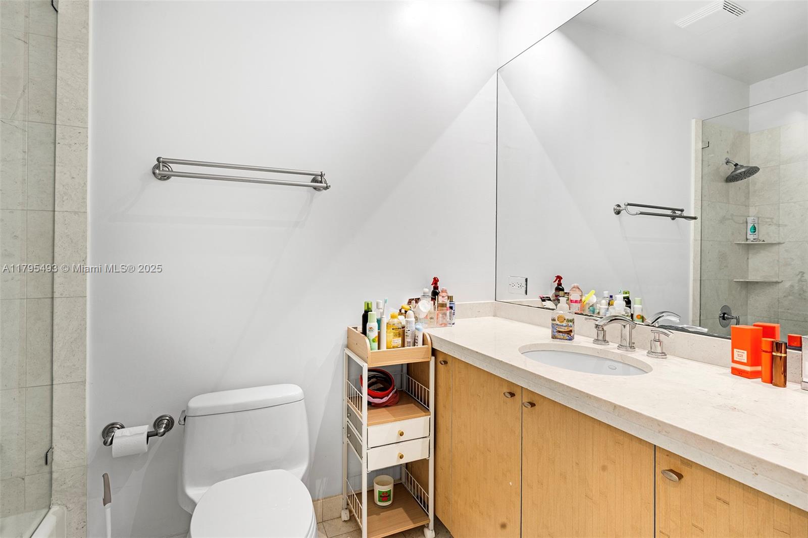 ASIA CONDO - Residential