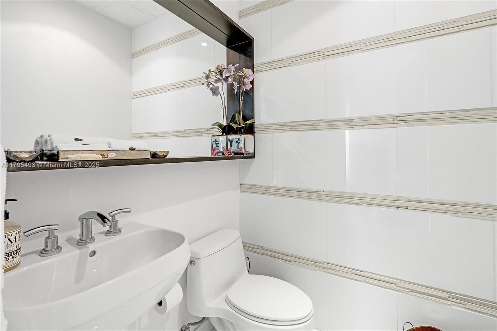 ASIA CONDO - Residential