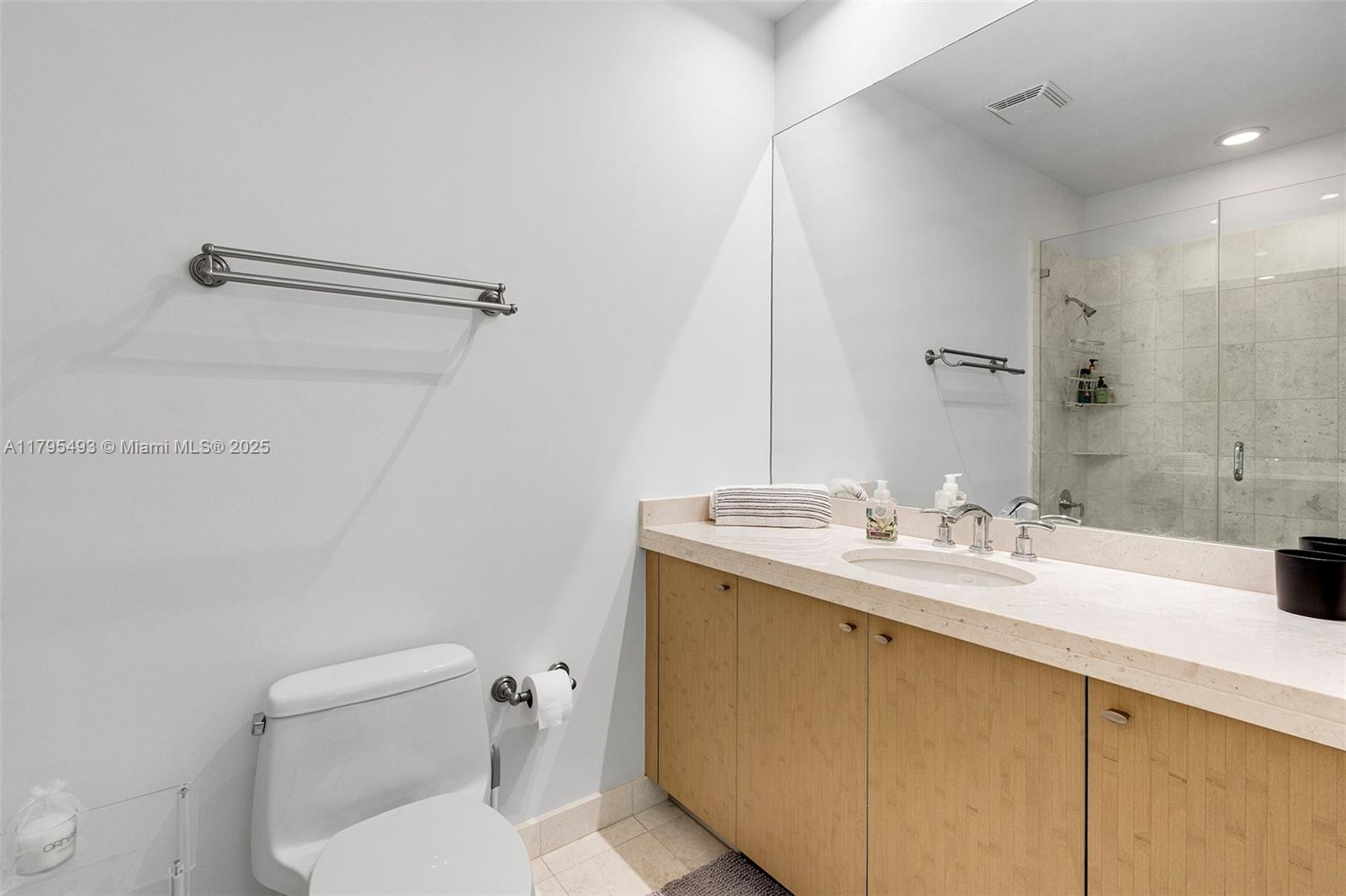 ASIA CONDO - Residential