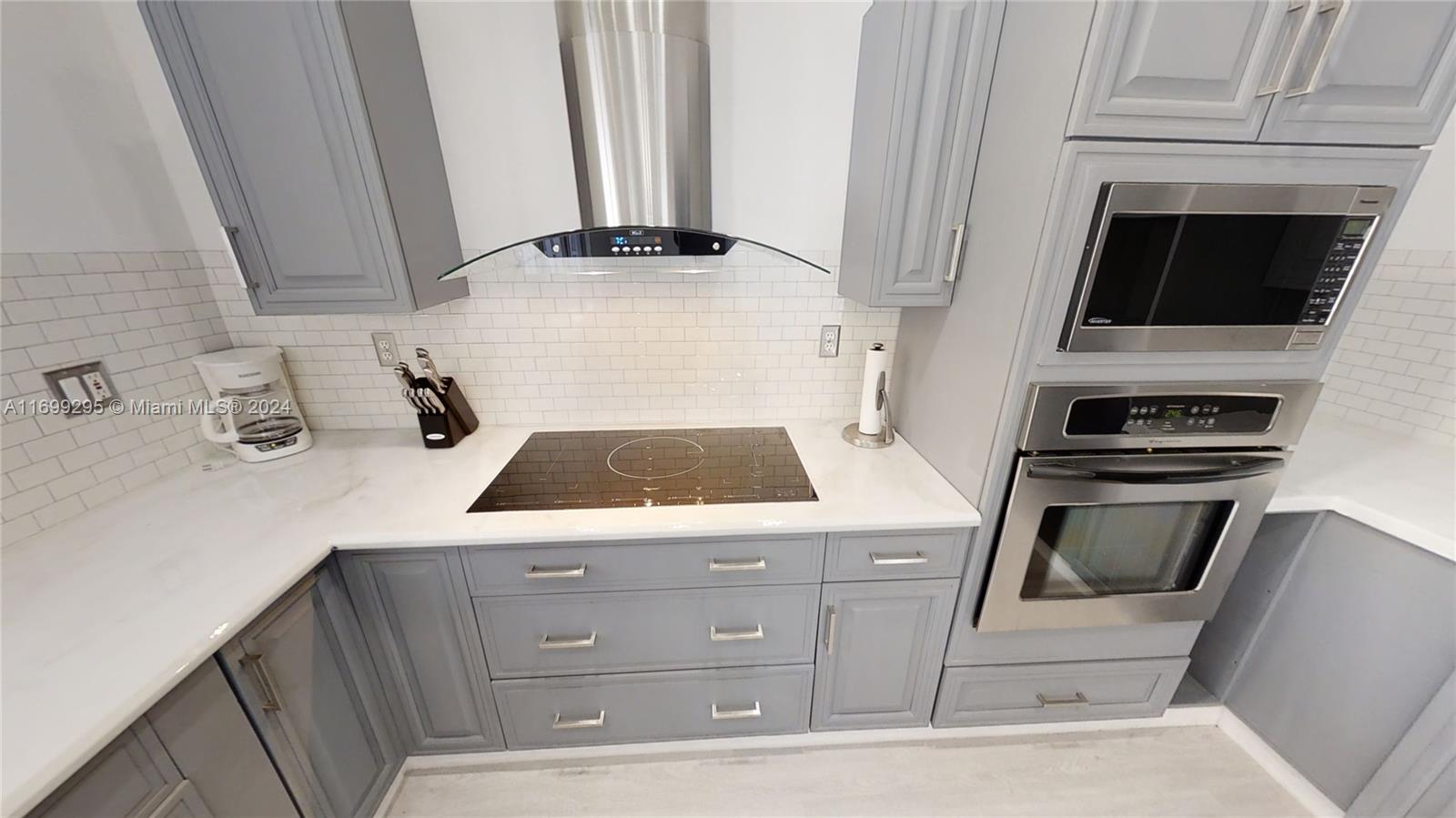 VILLA SEVILLA - Residential Lease