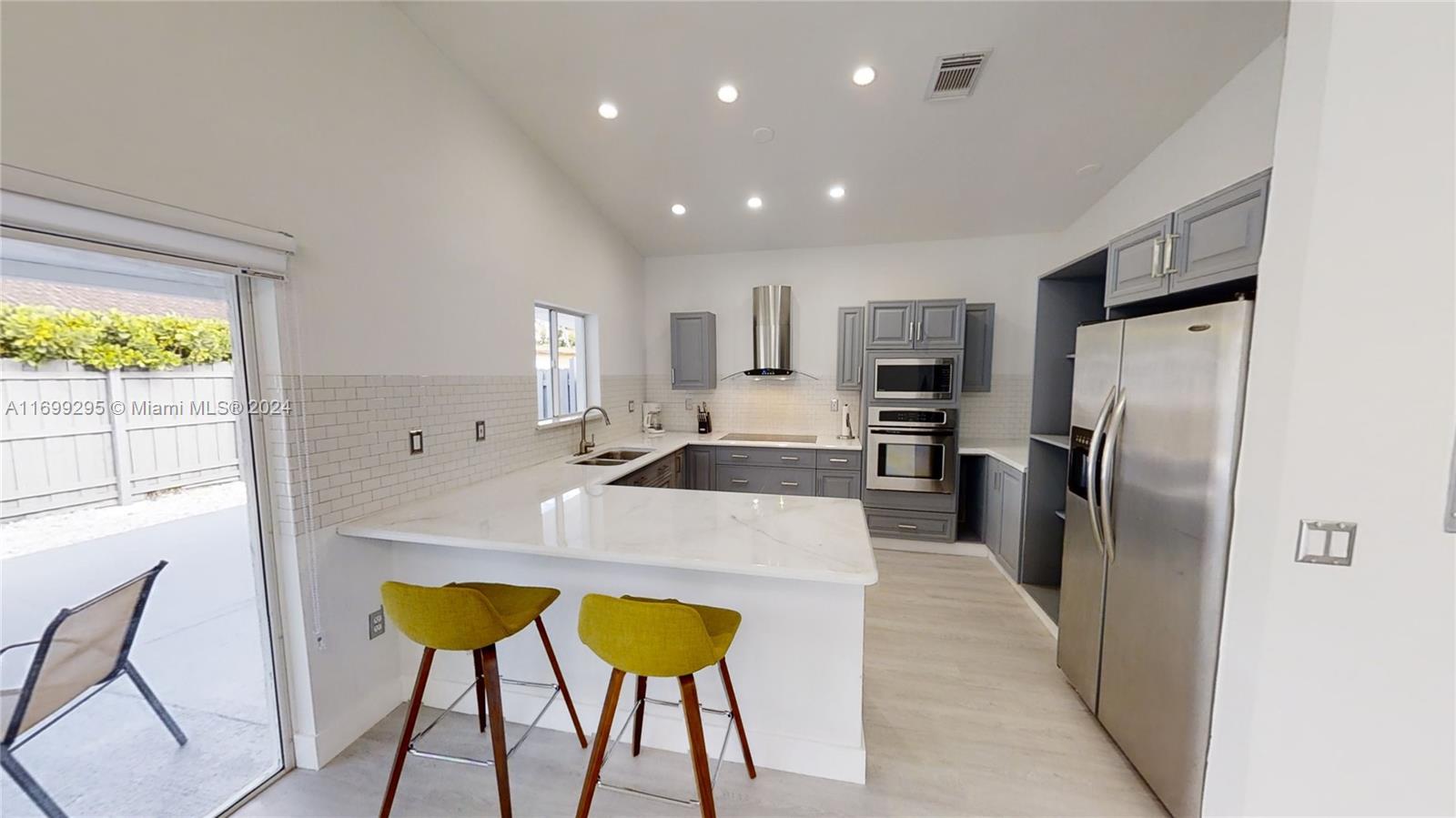 VILLA SEVILLA - Residential Lease