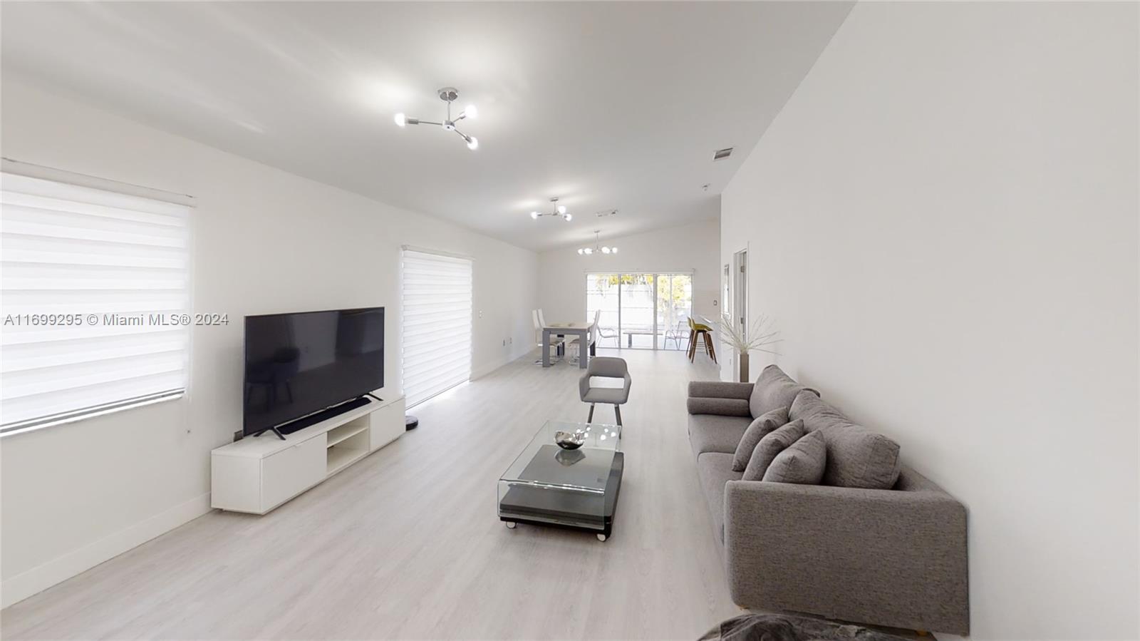 VILLA SEVILLA - Residential Lease