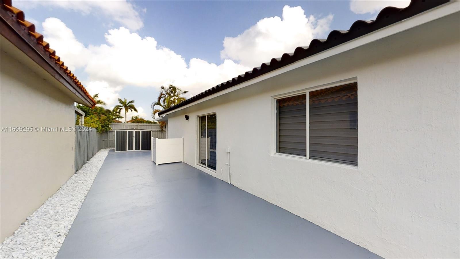 VILLA SEVILLA - Residential Lease