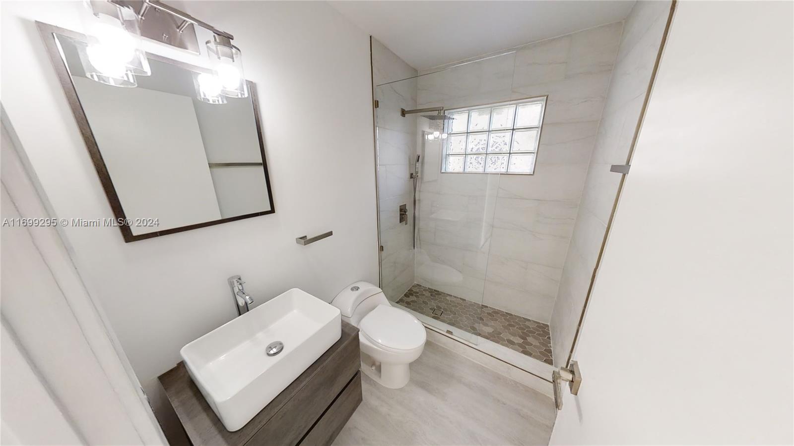 VILLA SEVILLA - Residential Lease