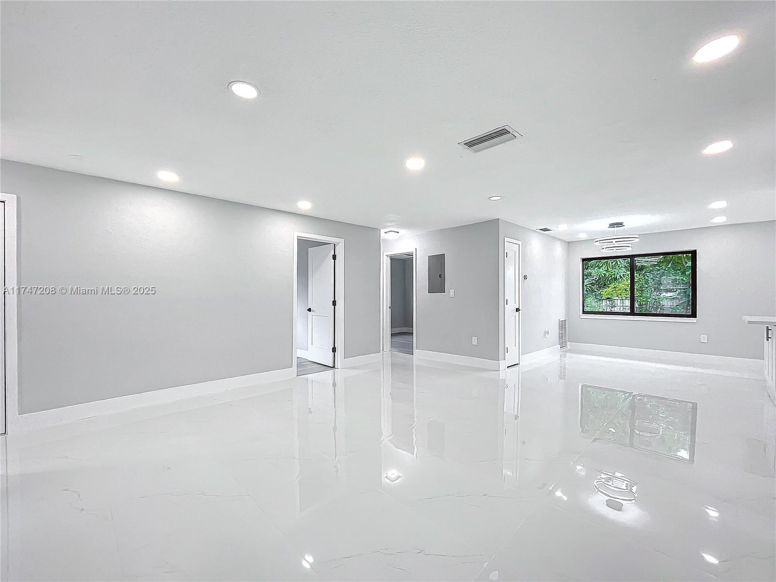 SEABOARD PARK - Residential
