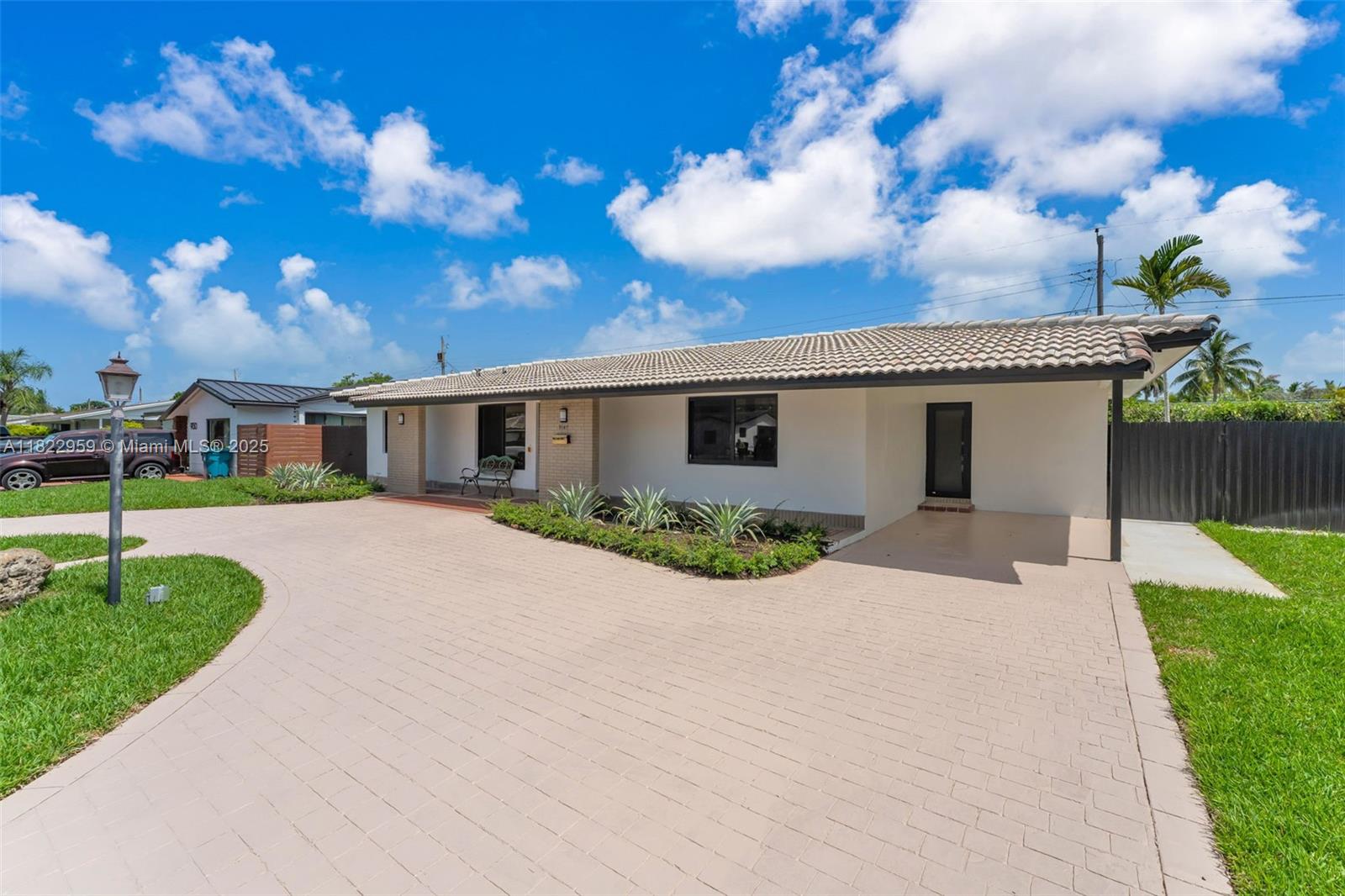 9140 SW 45th Ter