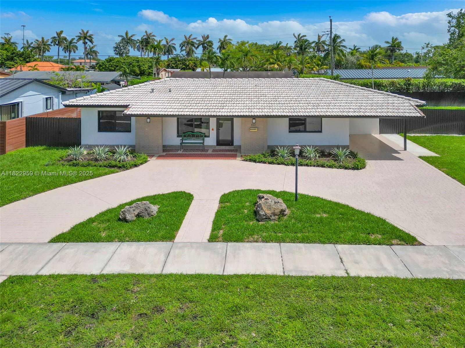 9140 Sw 45th Ter, Miami, Broward County, Florida - 3 Bedrooms  
2 Bathrooms - 
