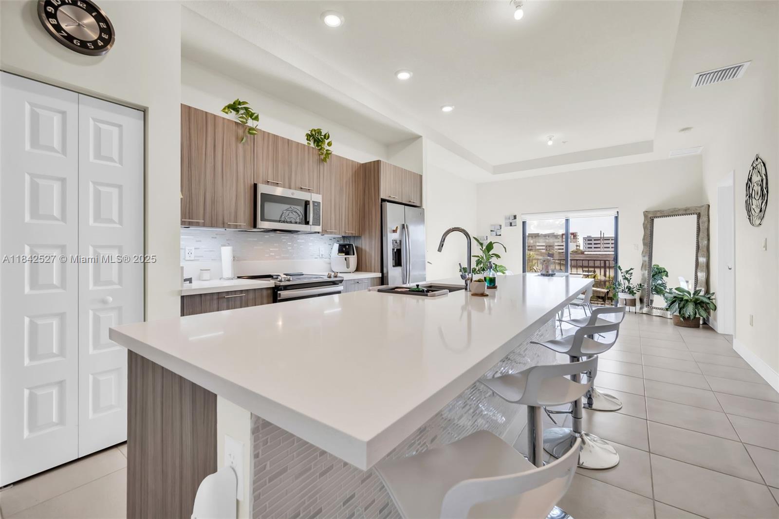 GRAND BAY SOUTH VILLAS - Residential