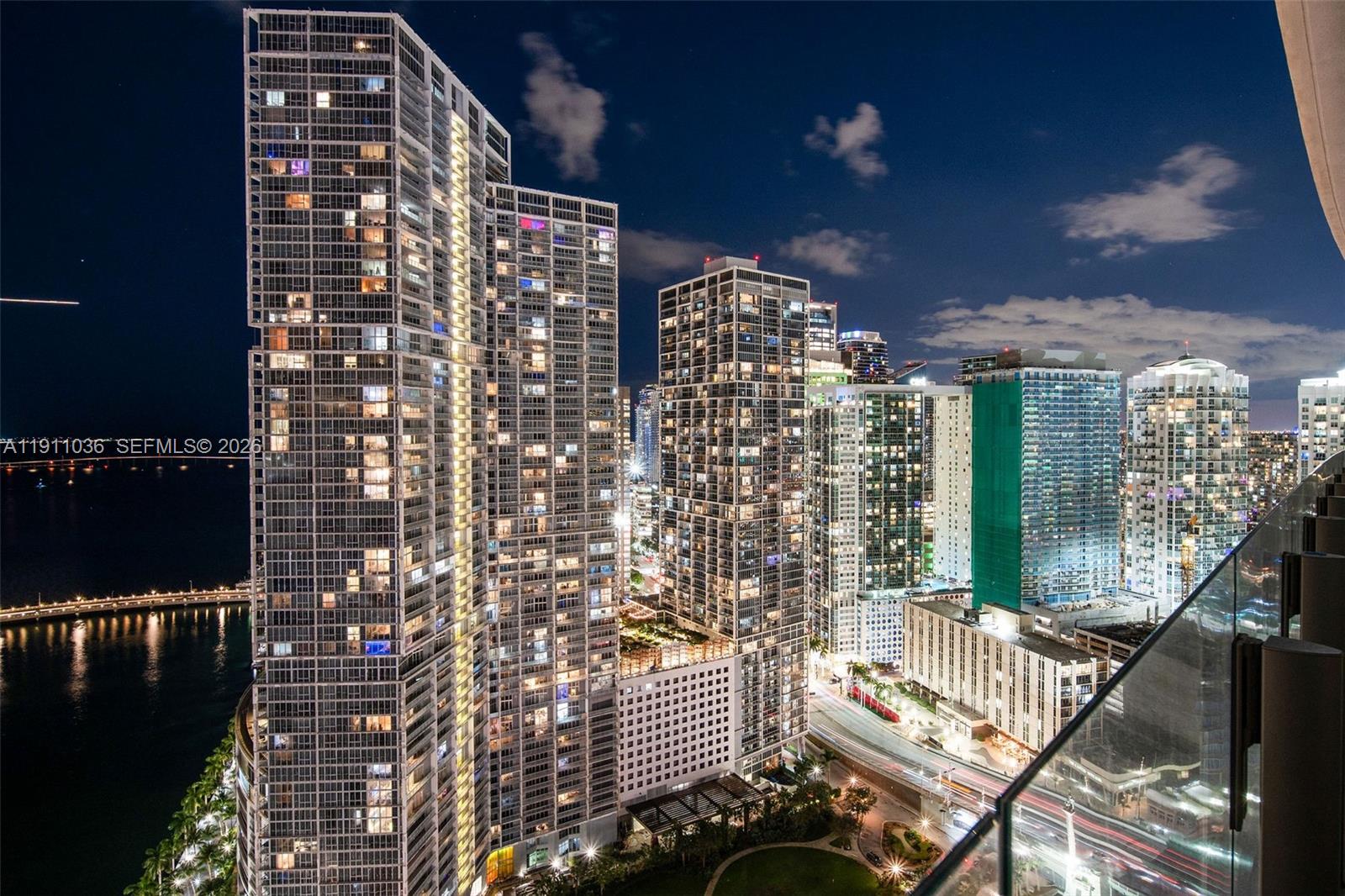 300 Biscayne Blvd Way - Residential