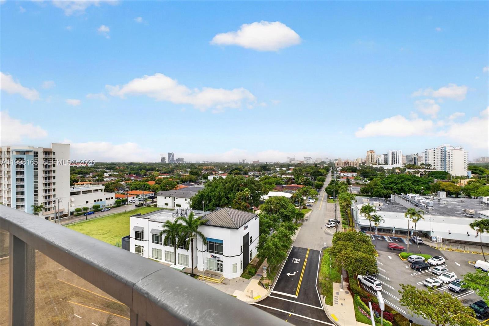 THE LUXOR RESIDENCES COND - Residential