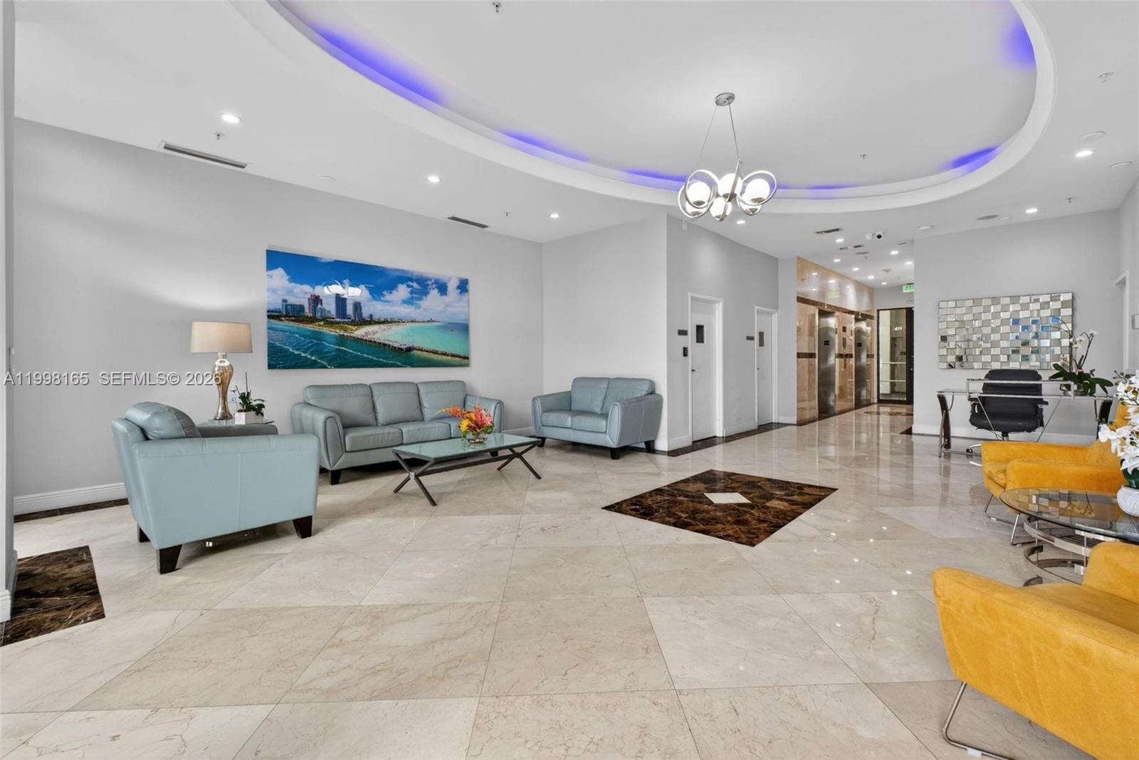 View photos, virtual tours, details... 2301 SW 27th Ave 906