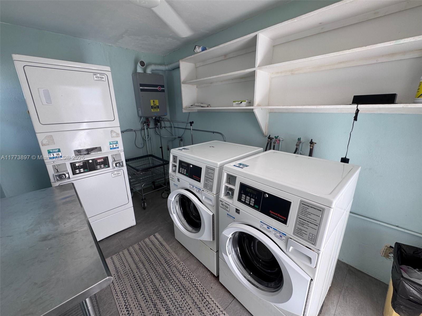 FRENCH LEAVE WEST CONDO - Residential