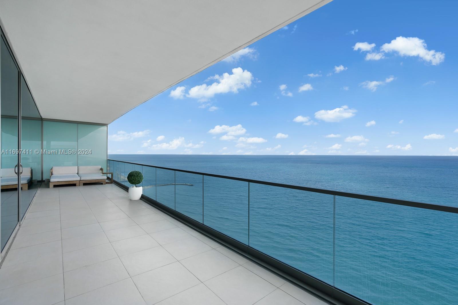 OCEANA BAL HARBOUR CONDO - Residential