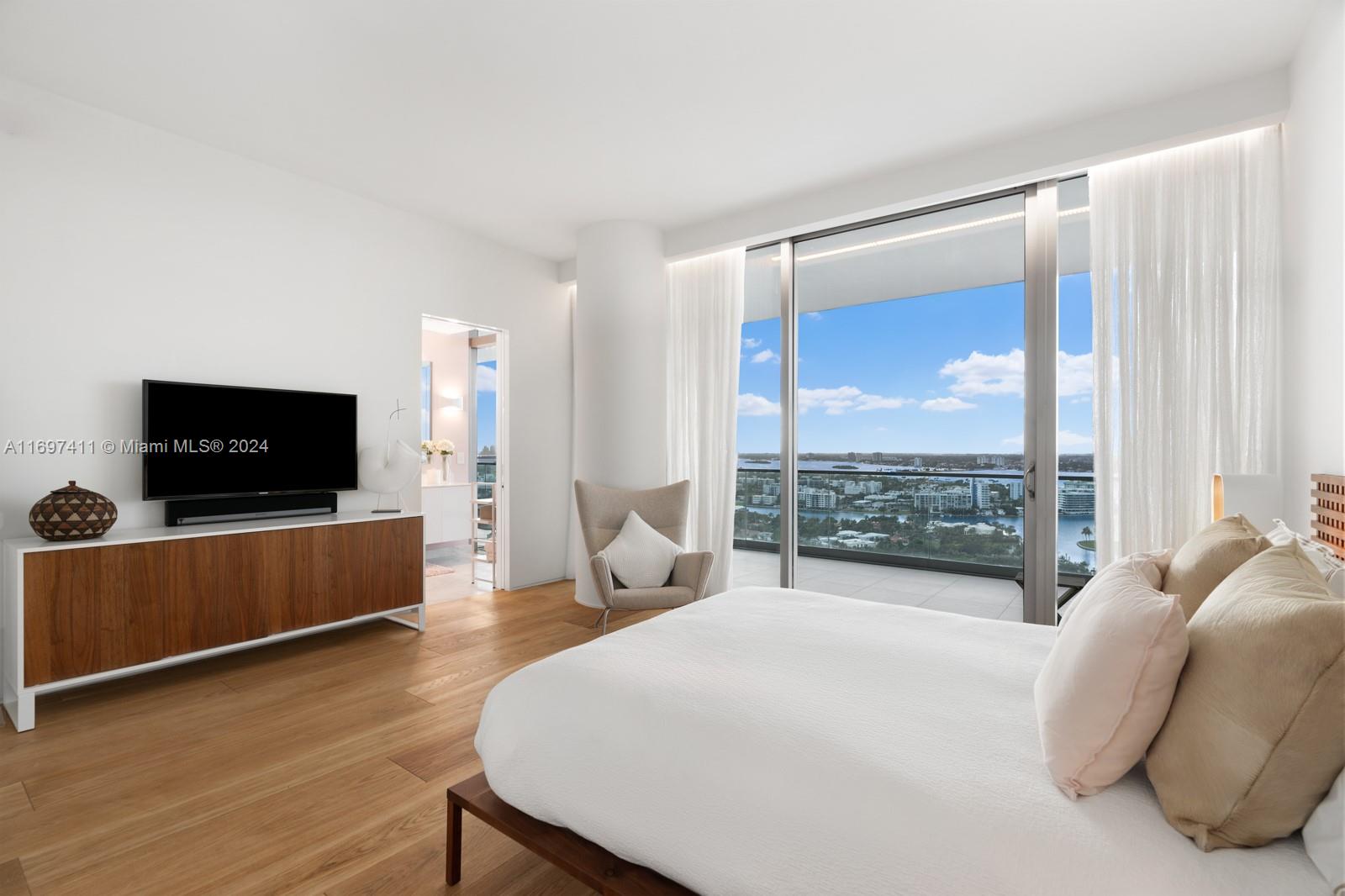 OCEANA BAL HARBOUR CONDO - Residential