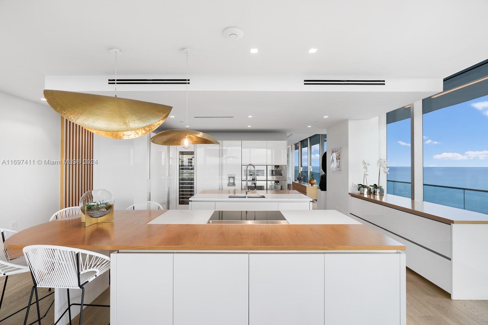 OCEANA BAL HARBOUR CONDO - Residential