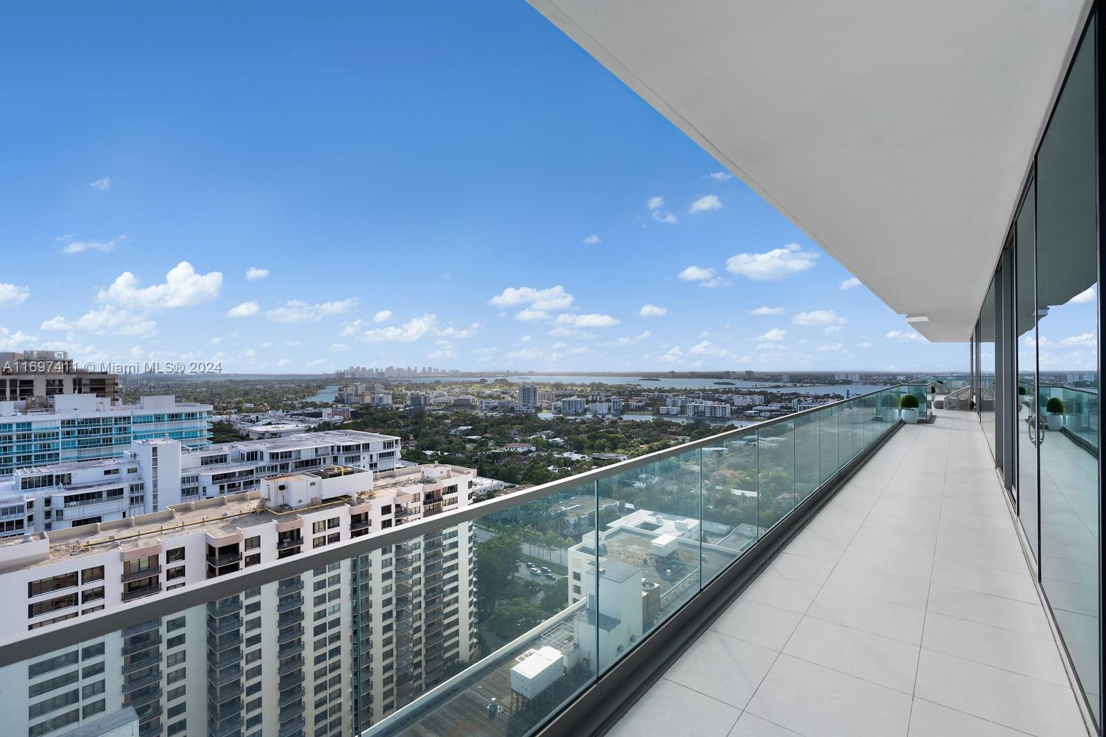 OCEANA BAL HARBOUR CONDO - Residential