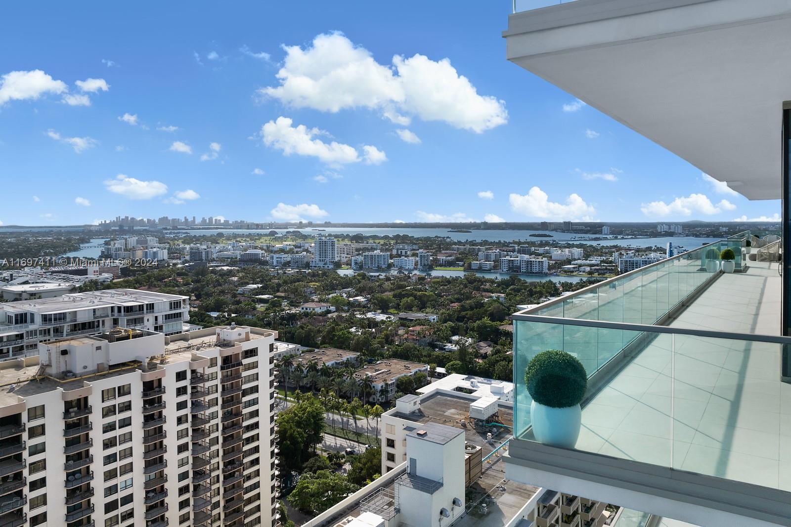 OCEANA BAL HARBOUR CONDO - Residential