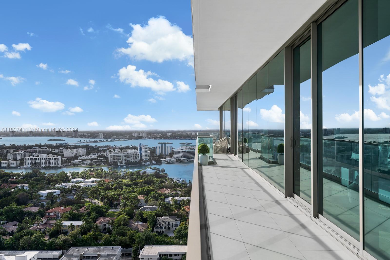 OCEANA BAL HARBOUR CONDO - Residential