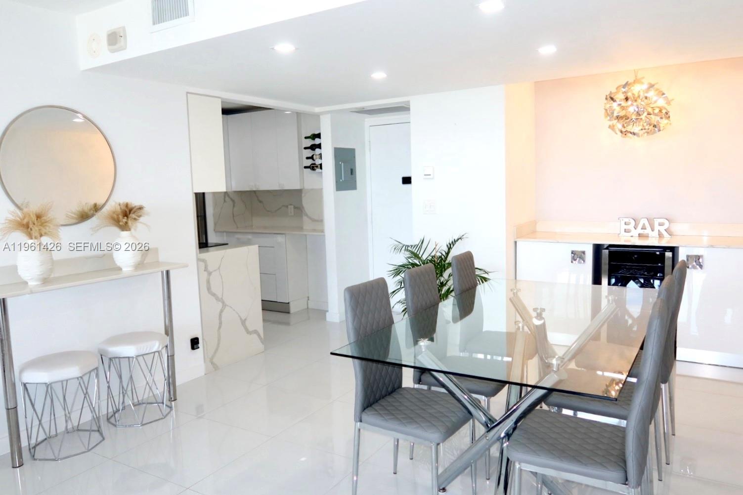 CORONADO CONDO TOWER I - Residential