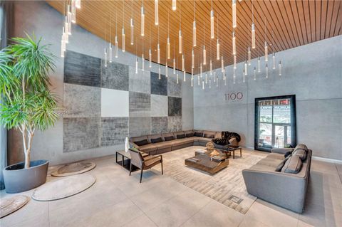 1100 S Miami Ave 2007 Miami FL 33130