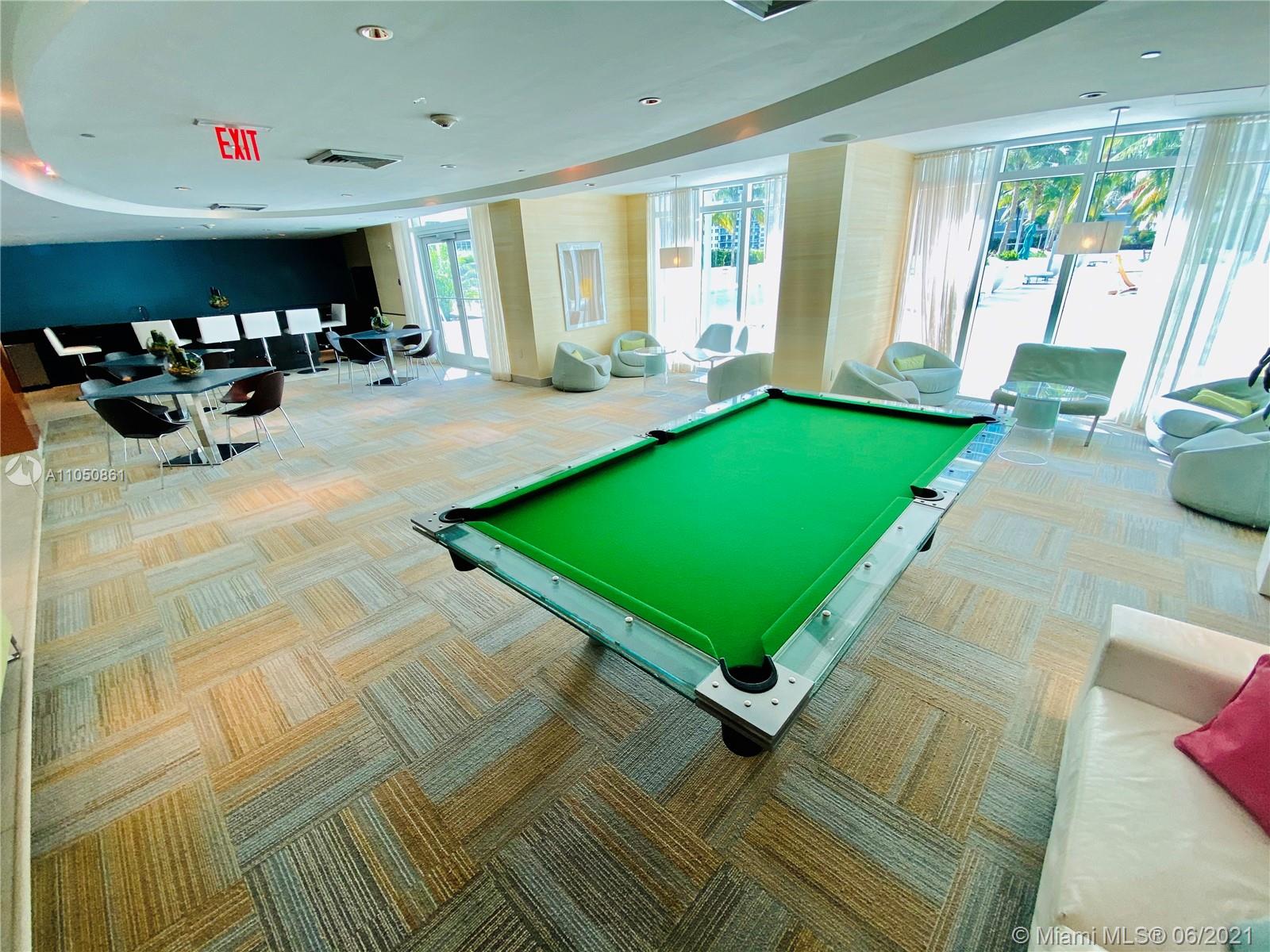 THE PLAZA 851 BRICKELL CO - Residential