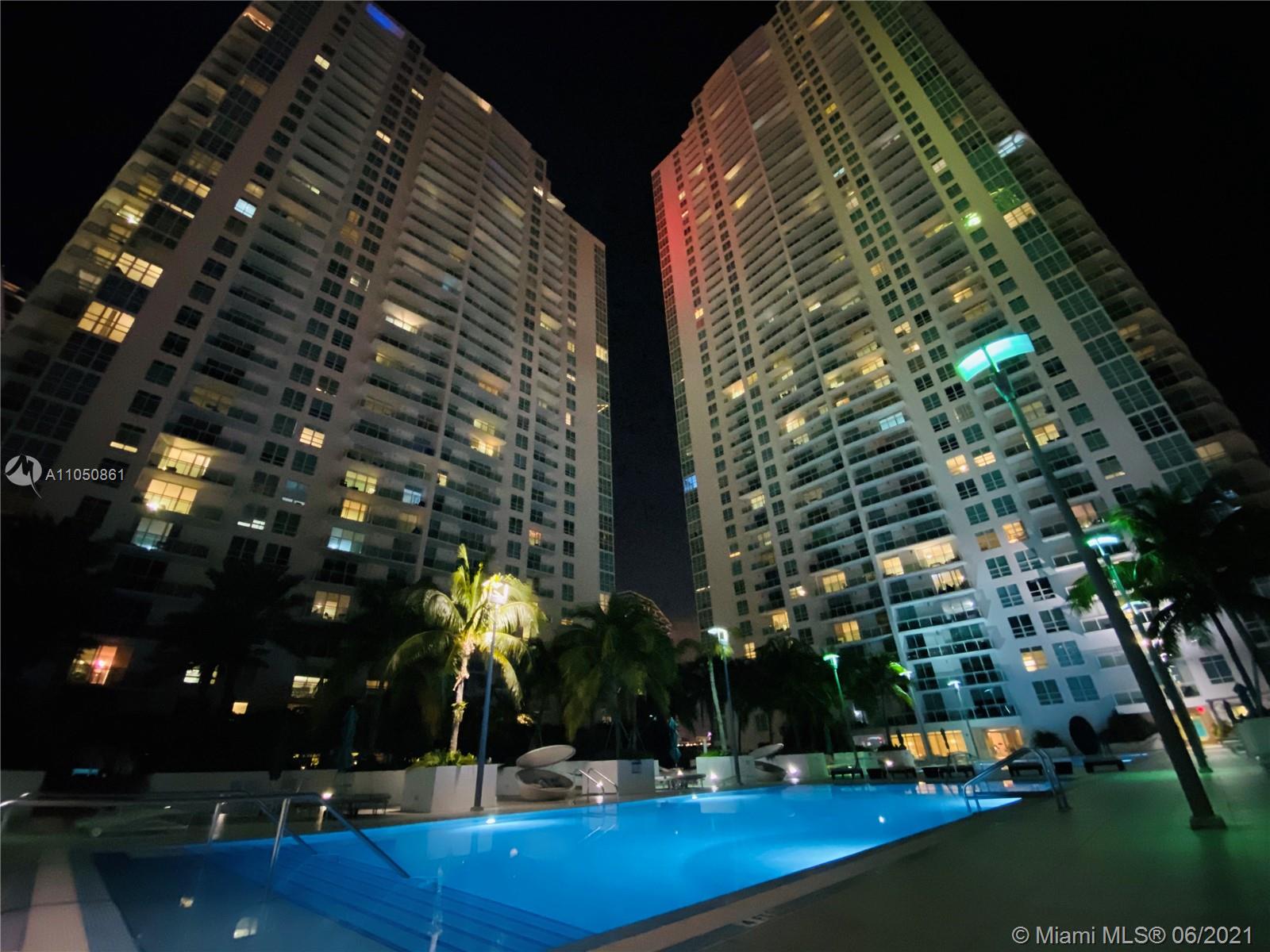 THE PLAZA 851 BRICKELL CO - Residential