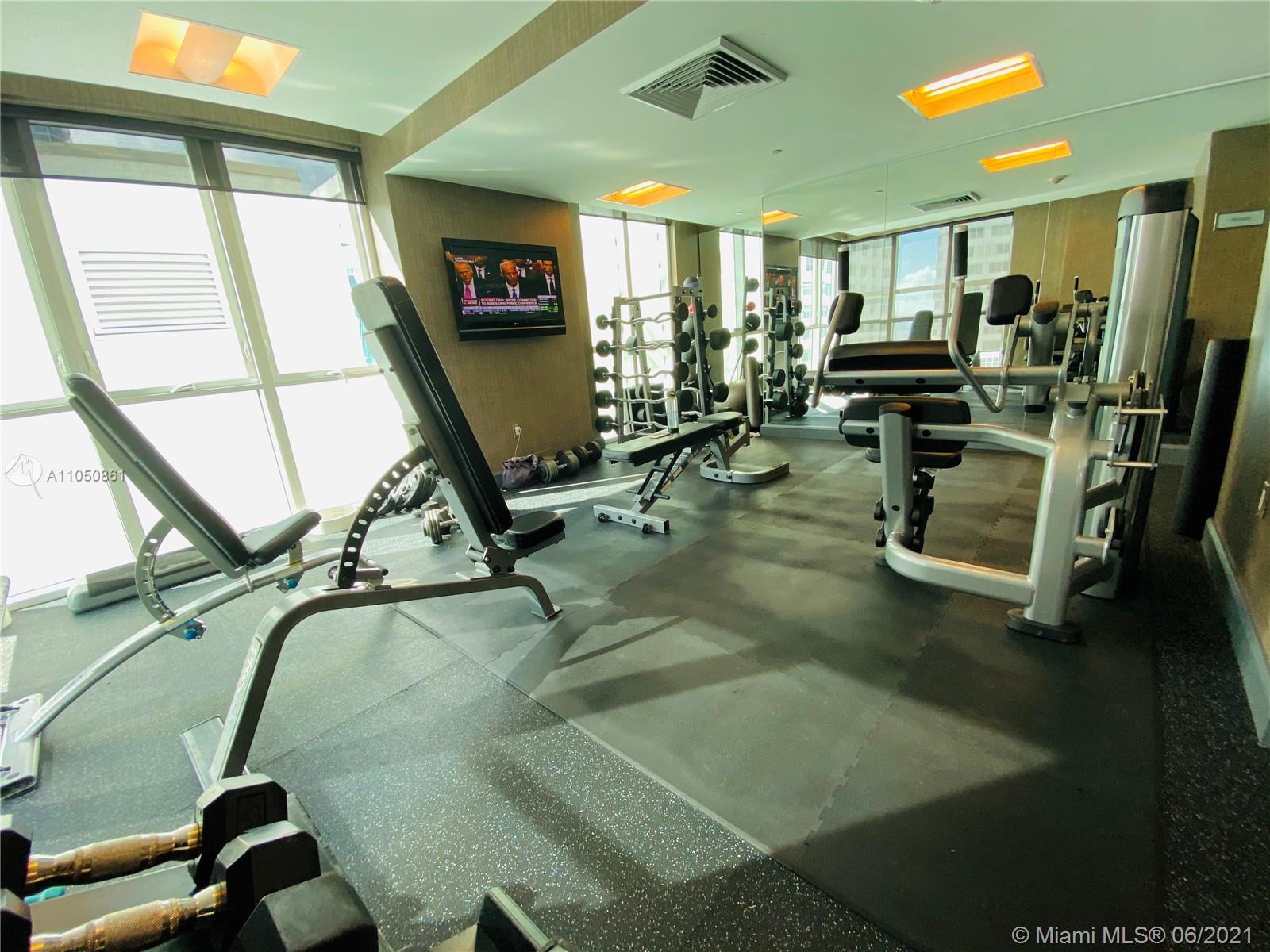 THE PLAZA 851 BRICKELL CO - Residential