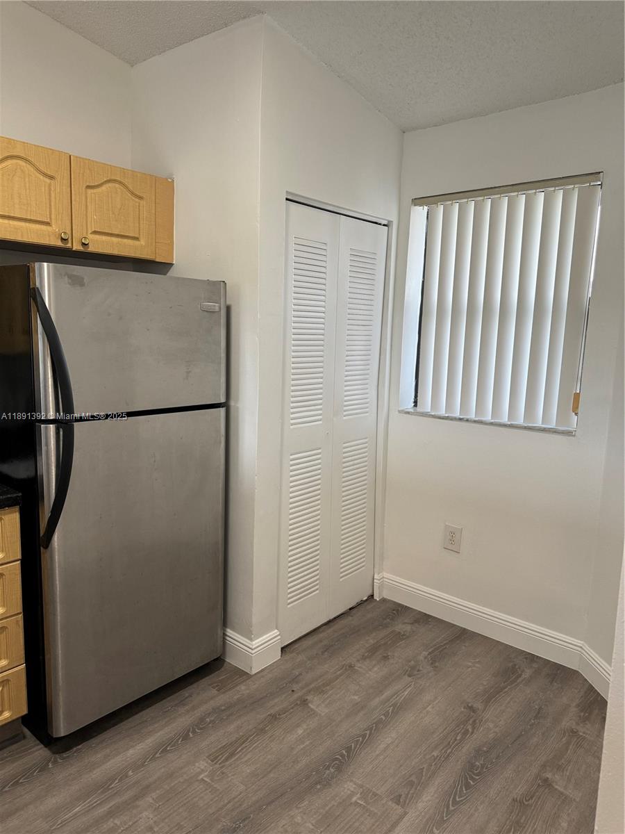VILLAS DE VENEZIA CONDO - Residential Lease