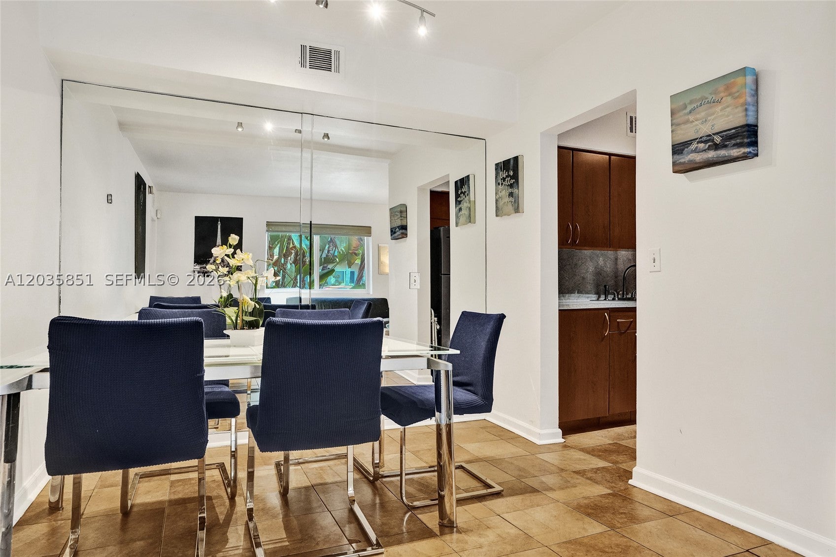 1515 West Ave 1