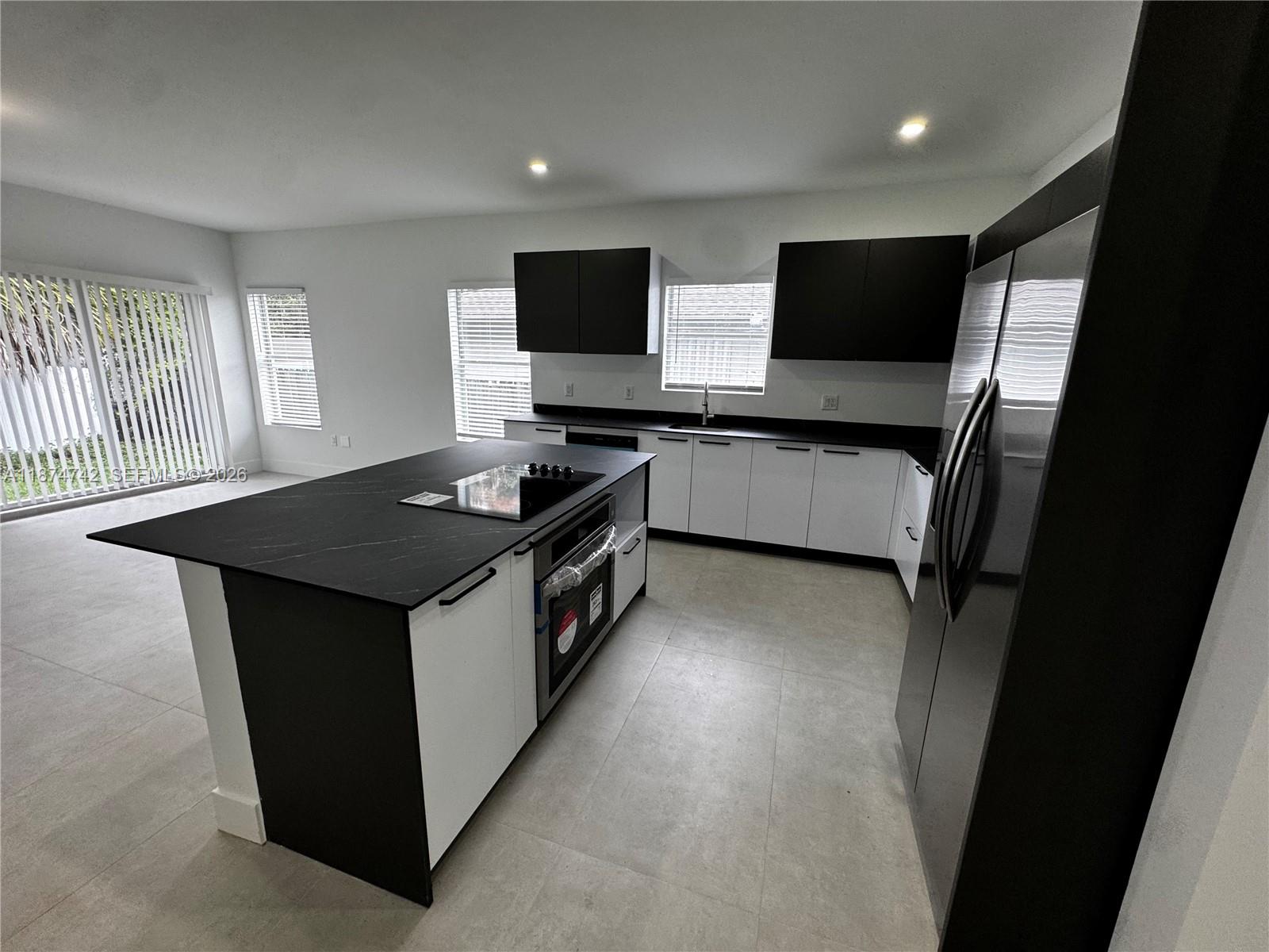 FRANKLIN PARK - Residential