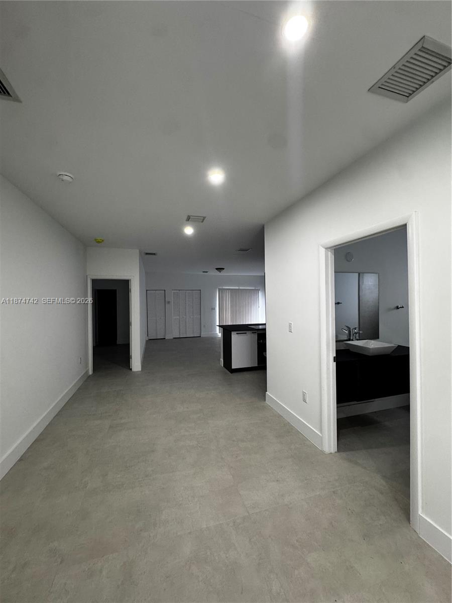 FRANKLIN PARK - Residential