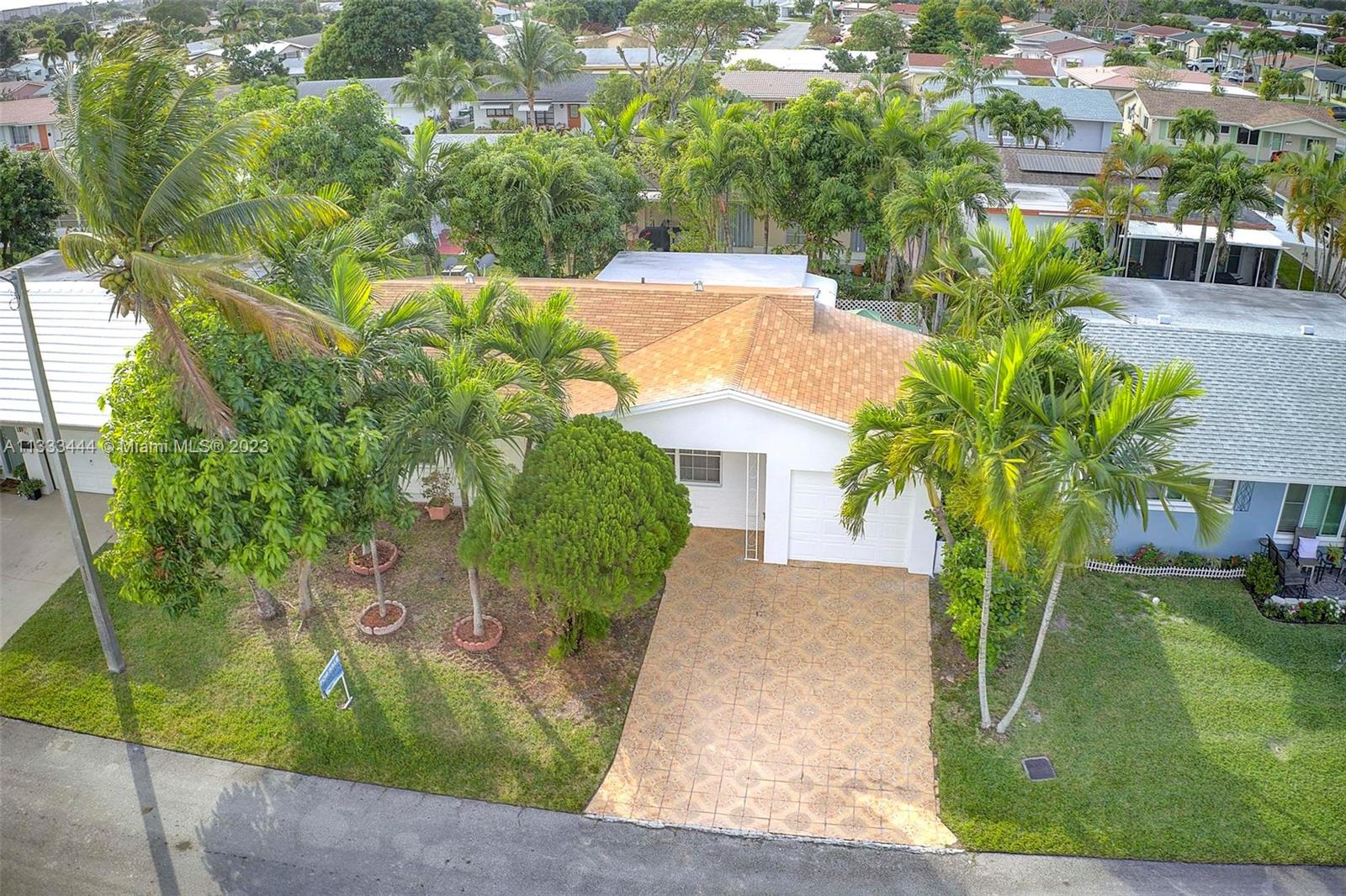 MAINLANDS OF TAMARAC LAKE - Residential