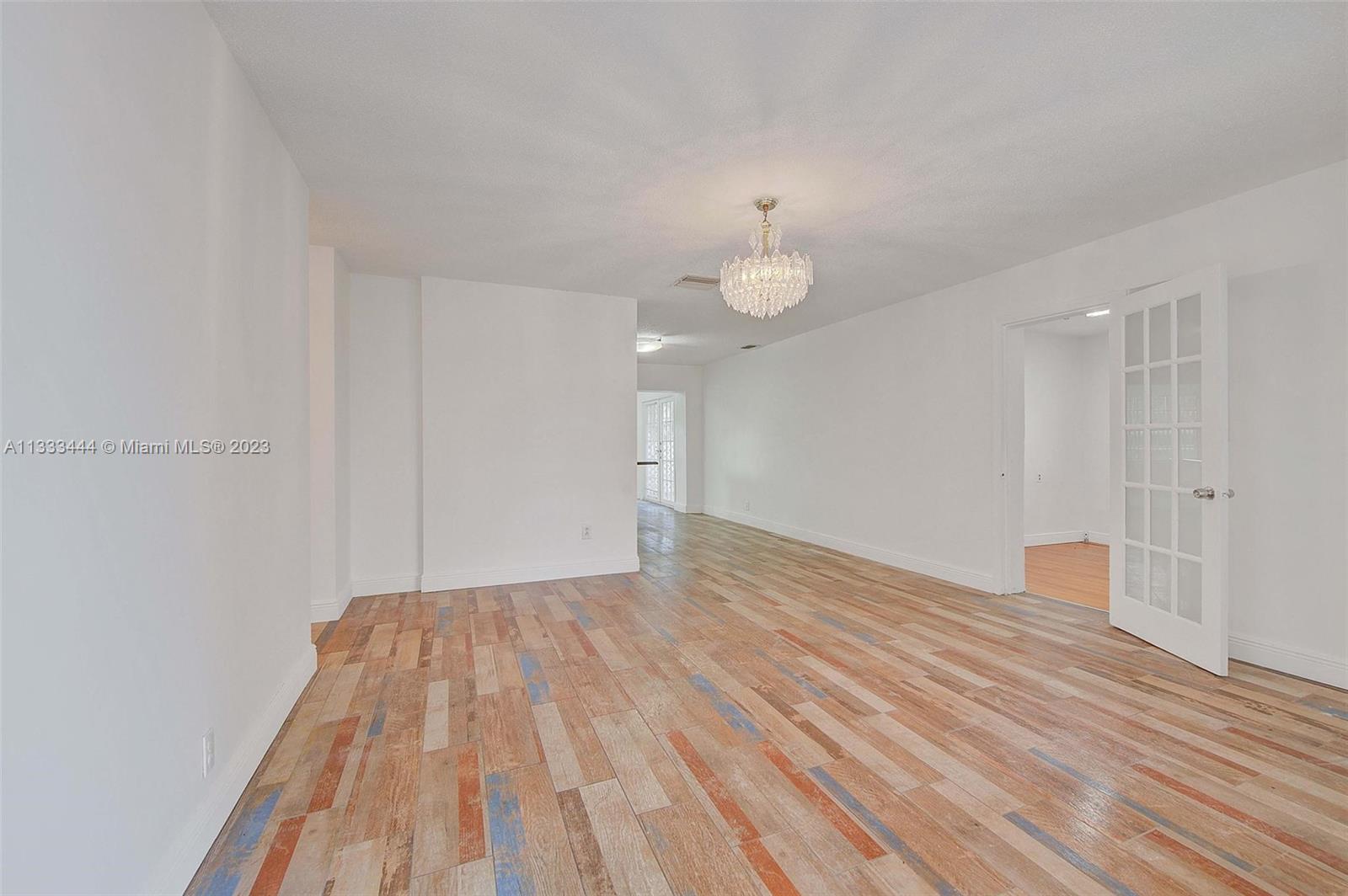 MAINLANDS OF TAMARAC LAKE - Residential