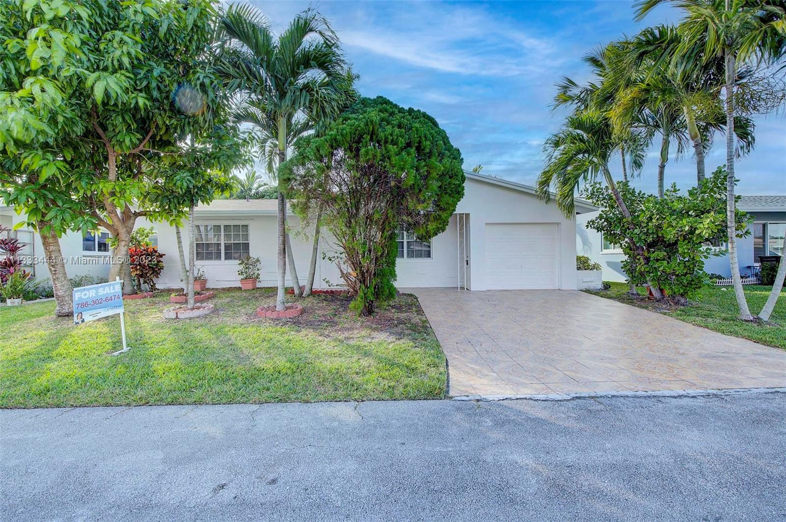 MAINLANDS OF TAMARAC LAKE - Residential