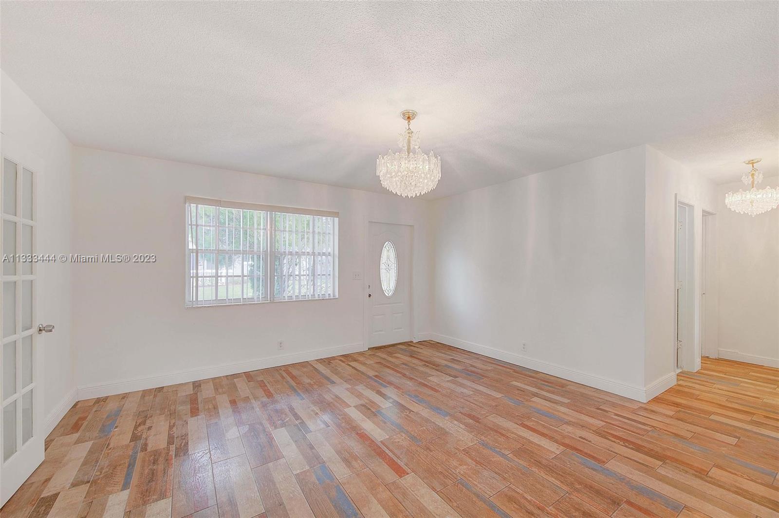 MAINLANDS OF TAMARAC LAKE - Residential