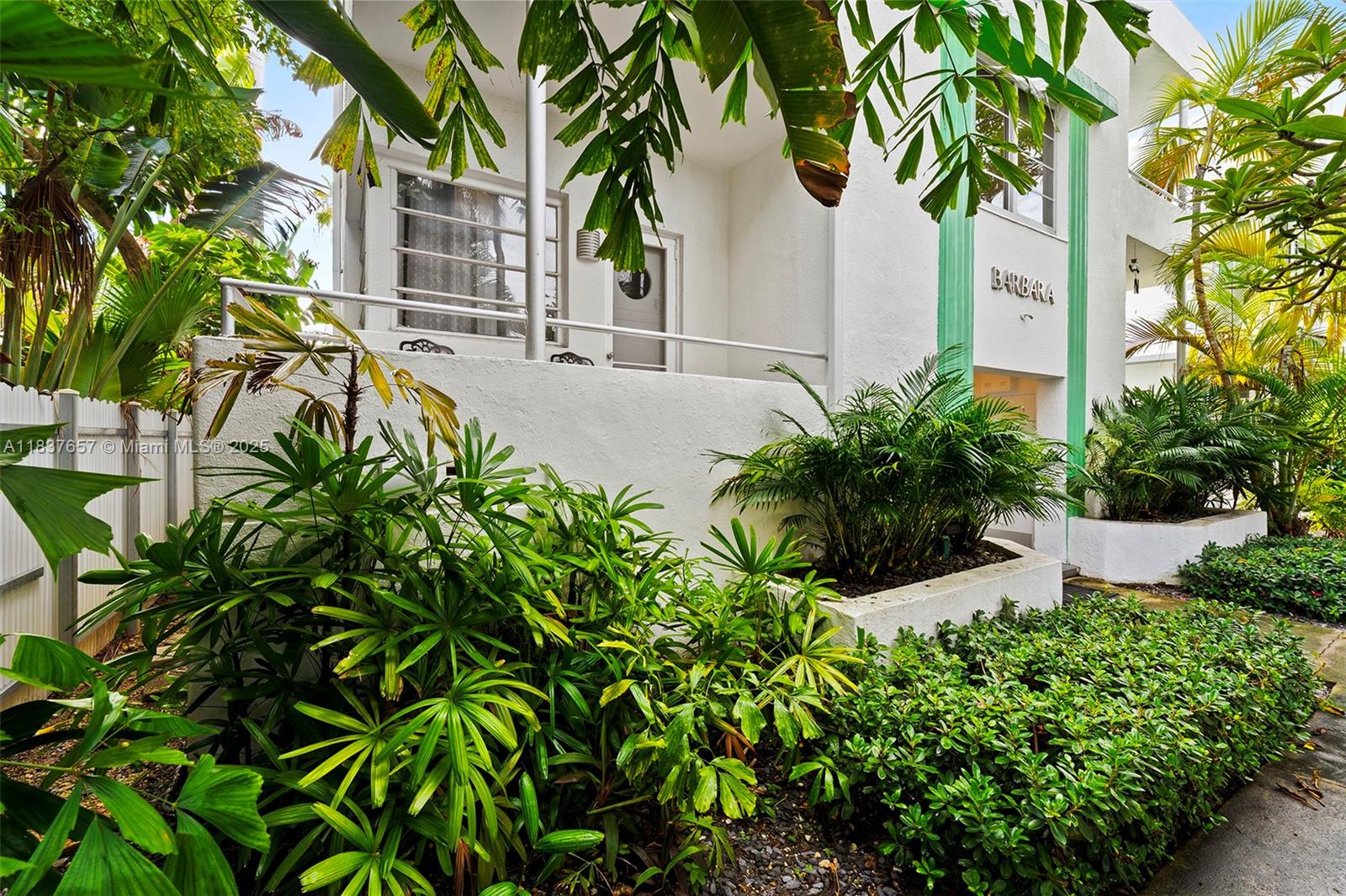 1211 PENNSYLVANIA CONDO - Residential Lease