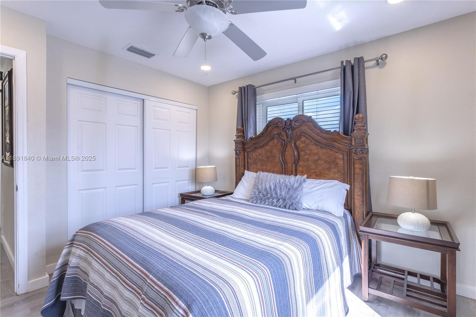 CALIBAN - Residential Lease