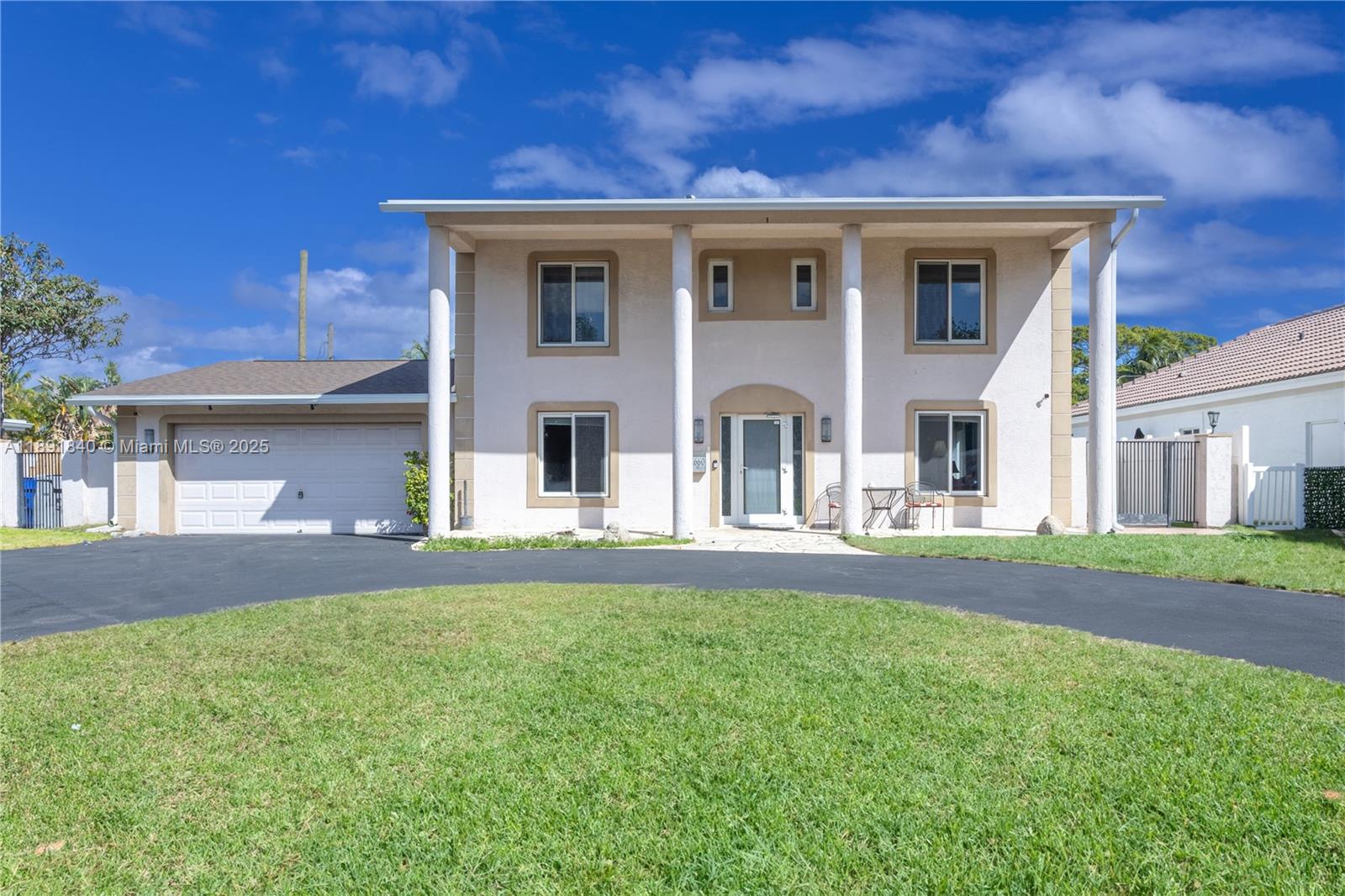 CALIBAN - Residential Lease