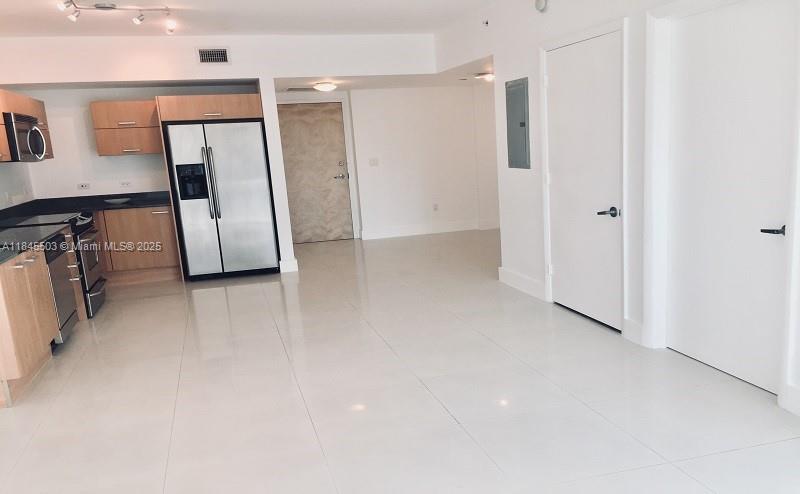 350 S MIAMI AVE 1610