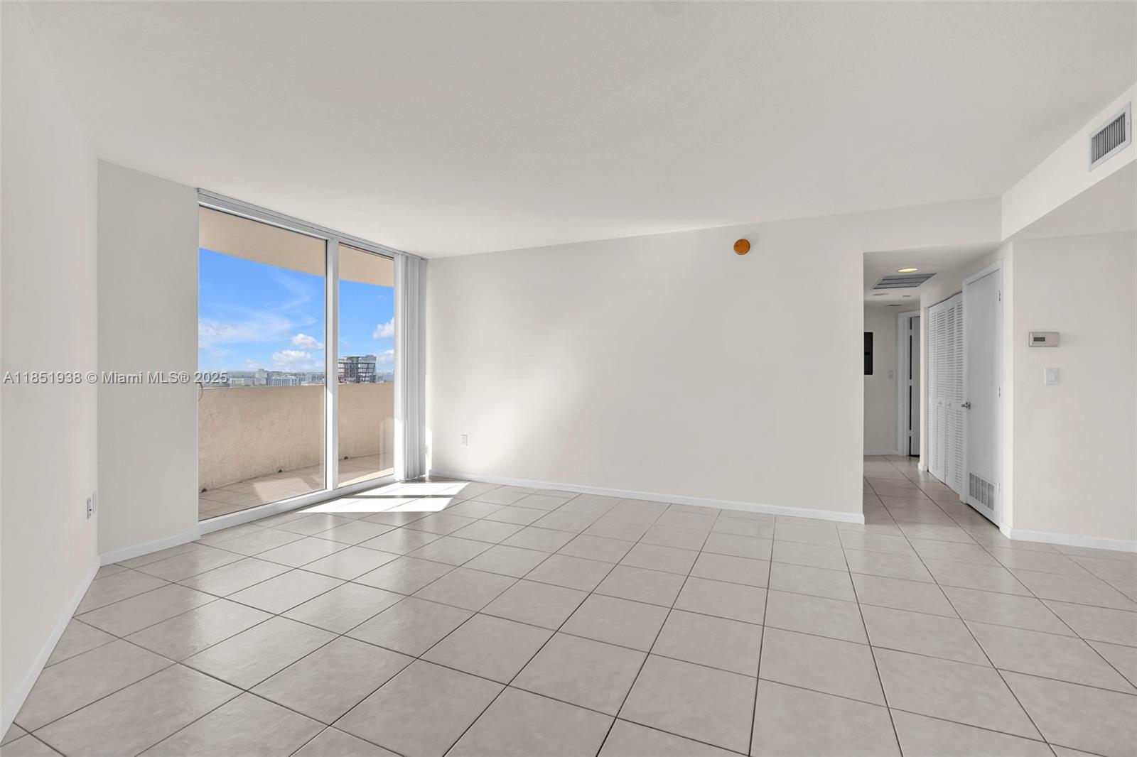 TURNBERRY ON THE GREEN - Residential