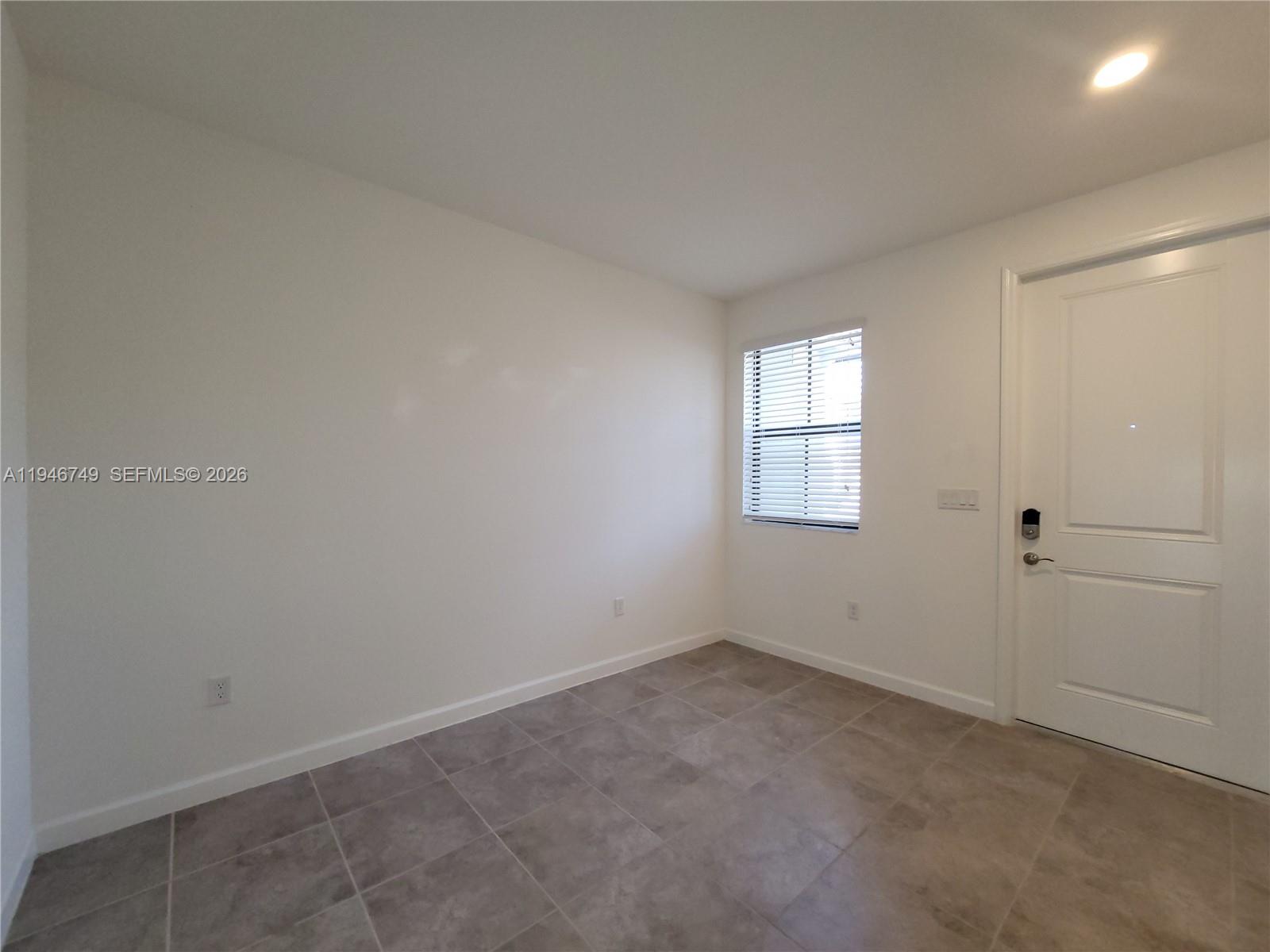 COCO PALM VILLAS - Residential