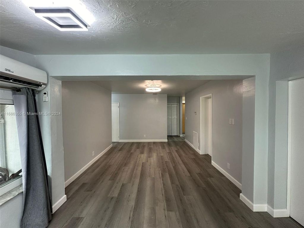 Photo of 2226 Taft St, Hollywood, FL 33020 (MLS # A11686355)