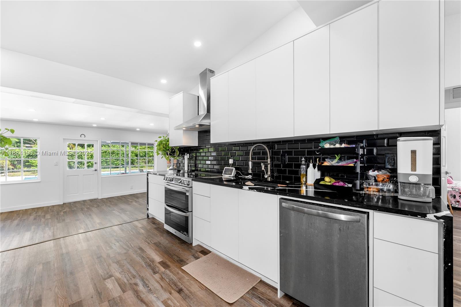 OVERBROOK SHORES - Residential