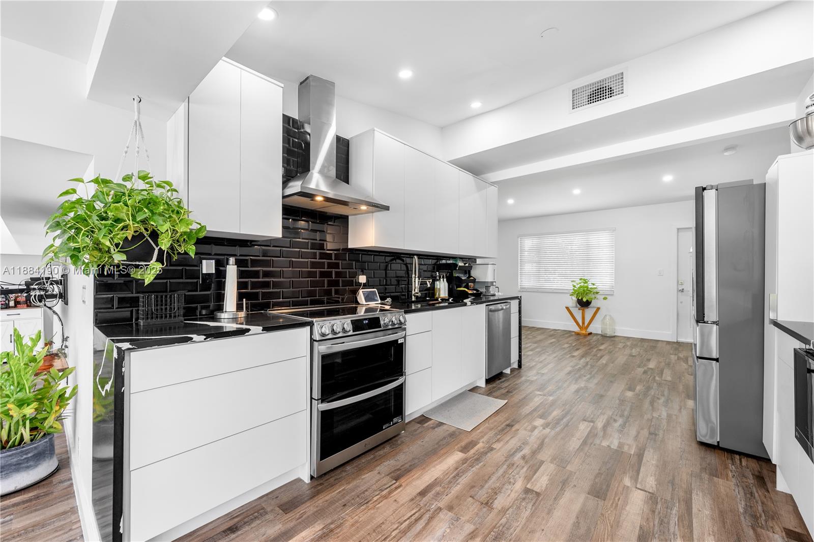 OVERBROOK SHORES - Residential
