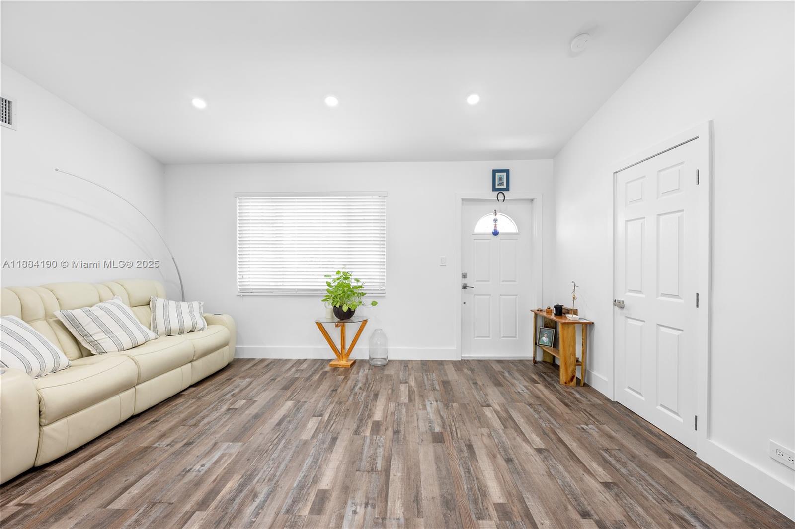 OVERBROOK SHORES - Residential