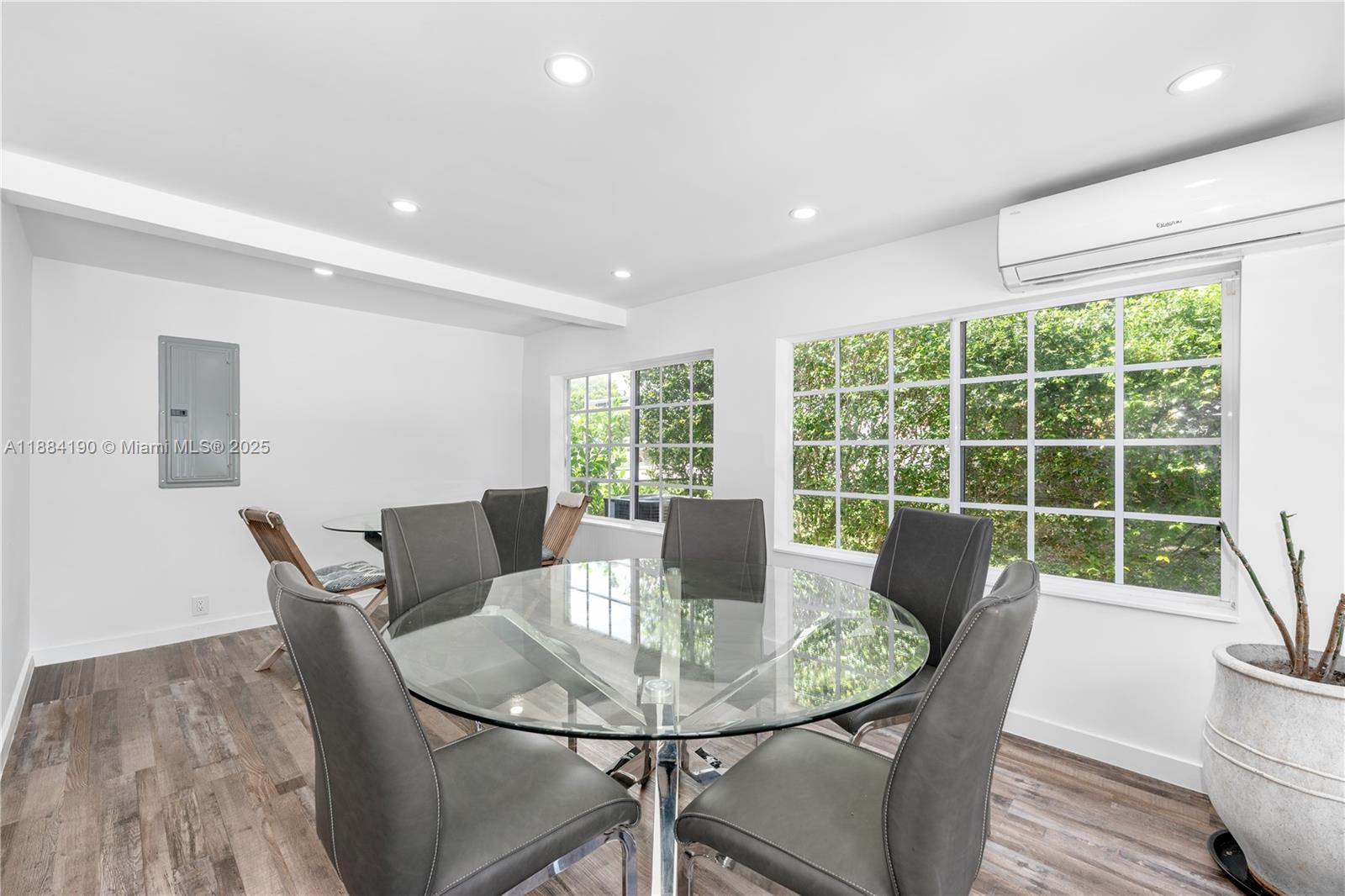 OVERBROOK SHORES - Residential