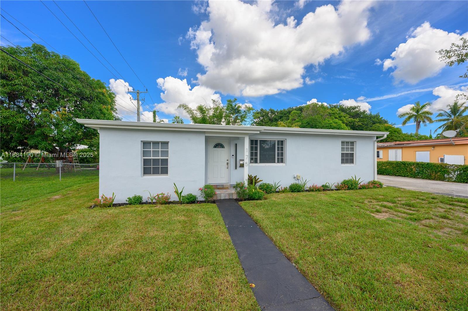 OVERBROOK SHORES - Residential